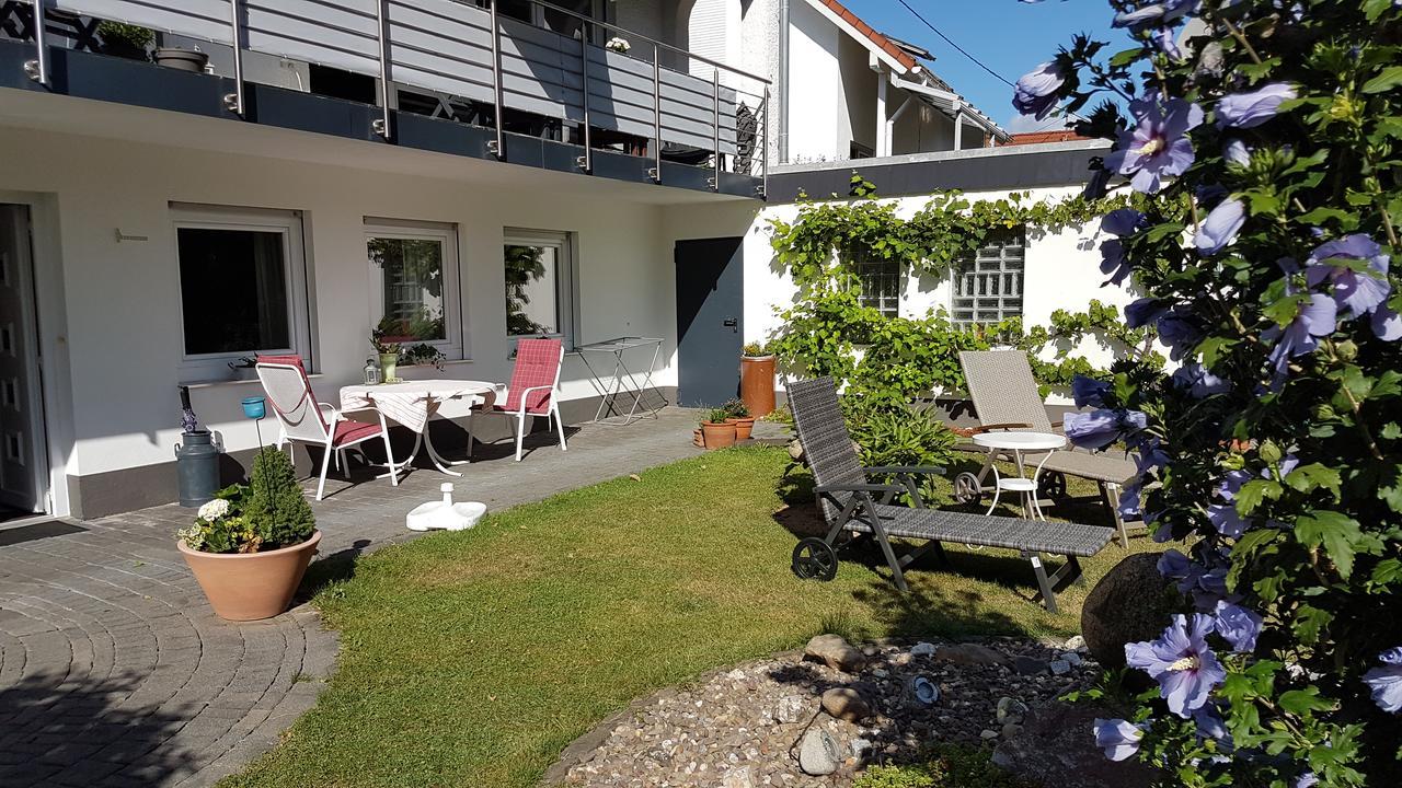 Haus Sonnenschein Apartment Wiltingen Bagian luar foto